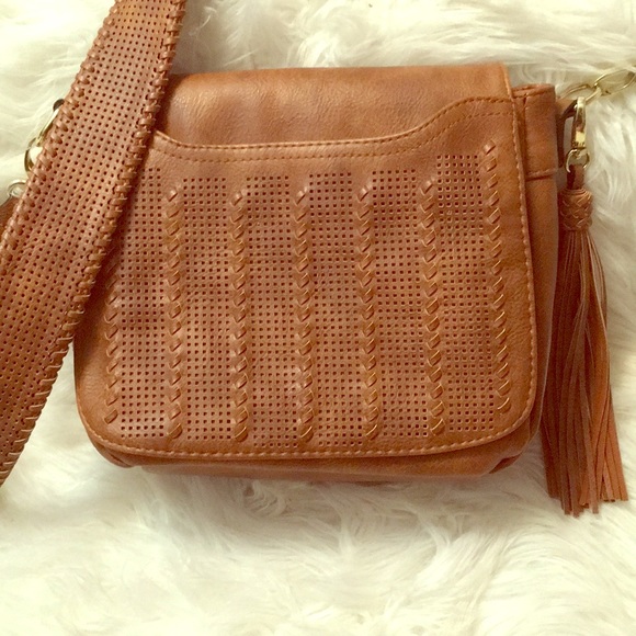 Steve Madden Handbags - Steve Madden Crossbody